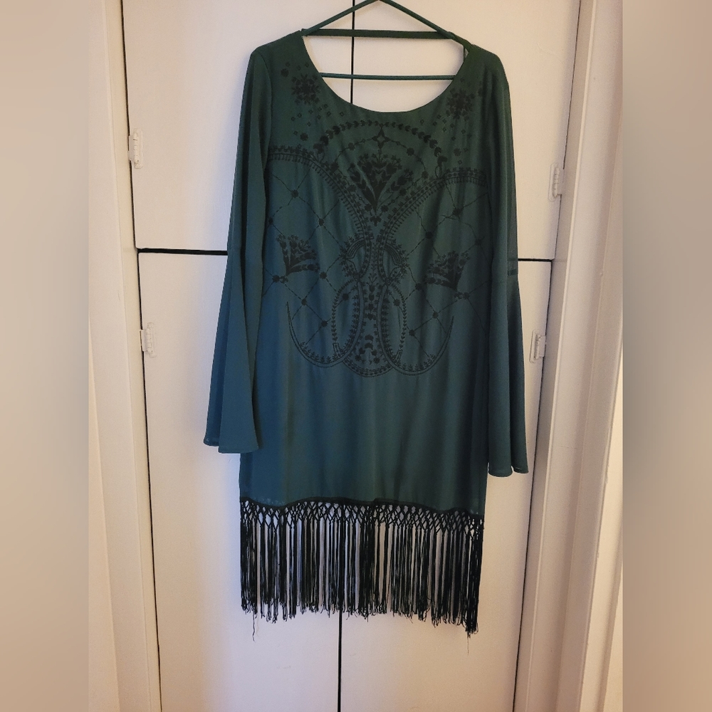 Short sheath dress